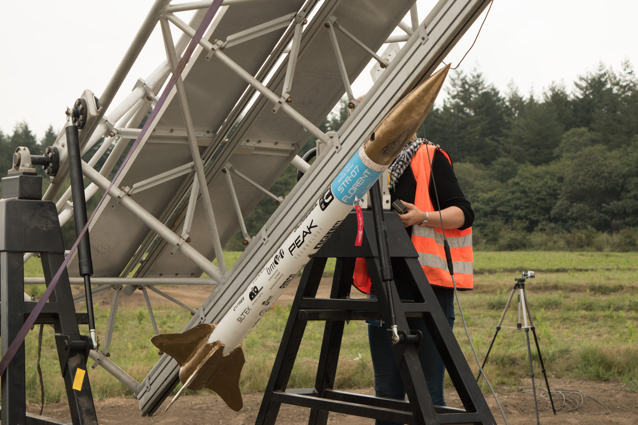 How to build a rocket  (anhand von STR-07 „Florent“)